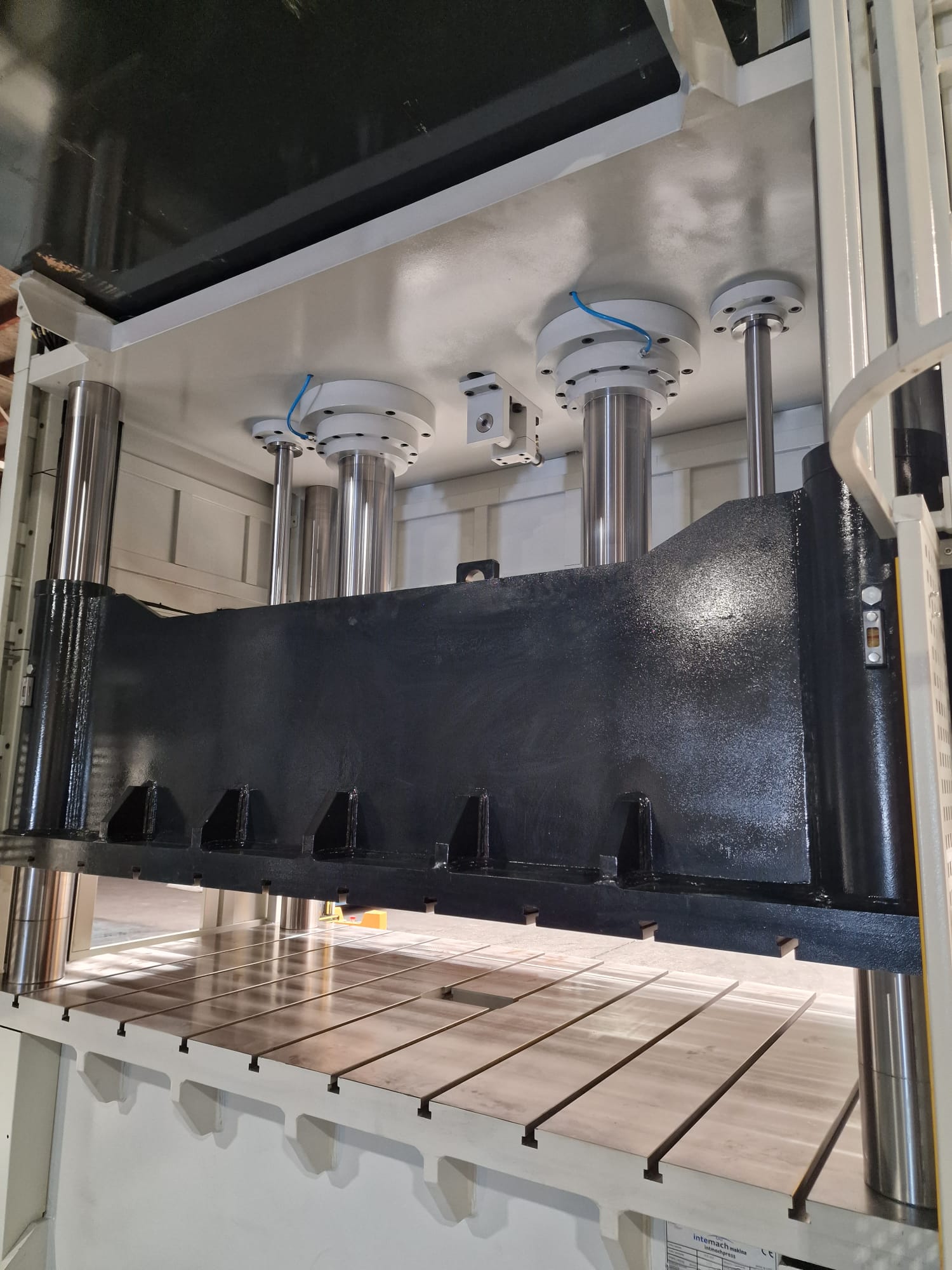 Columns, Speed Cylinders, Hydraulic Ram Locking